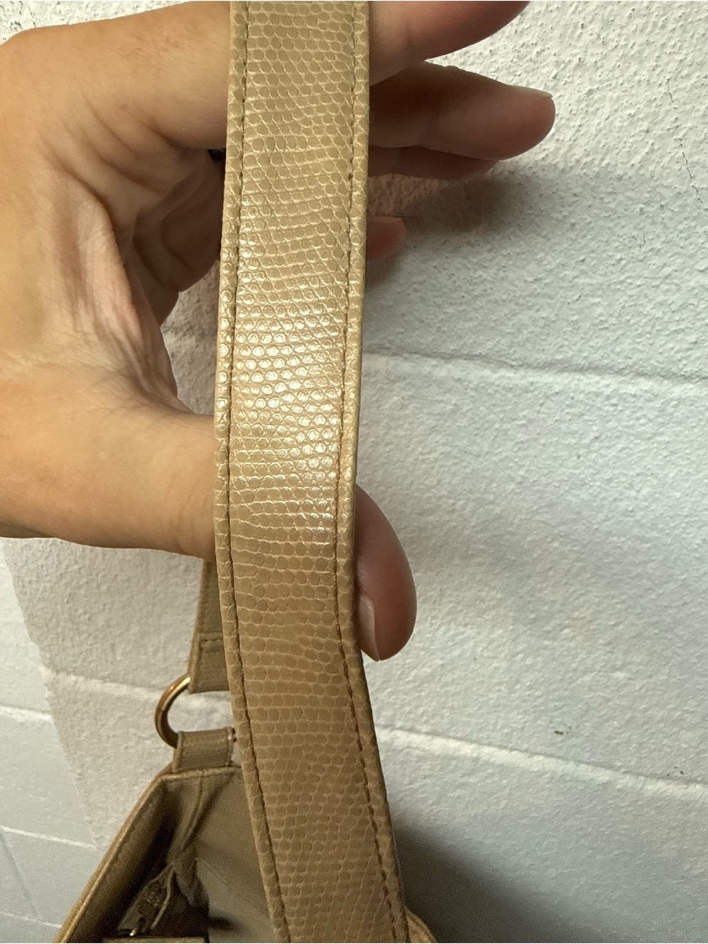 Bueno Beige Embroidered Floral Shoulder Bag - Picture 5 of 7